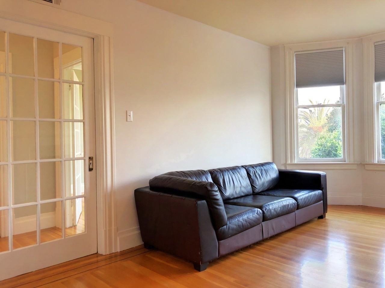 1190 Dolores St - Photo 6 of 29
