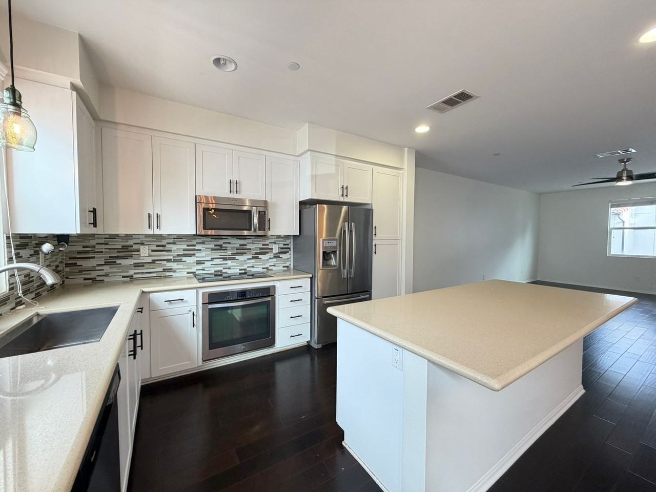 1865 Alkali Heath Ln - Photo 2 of 9