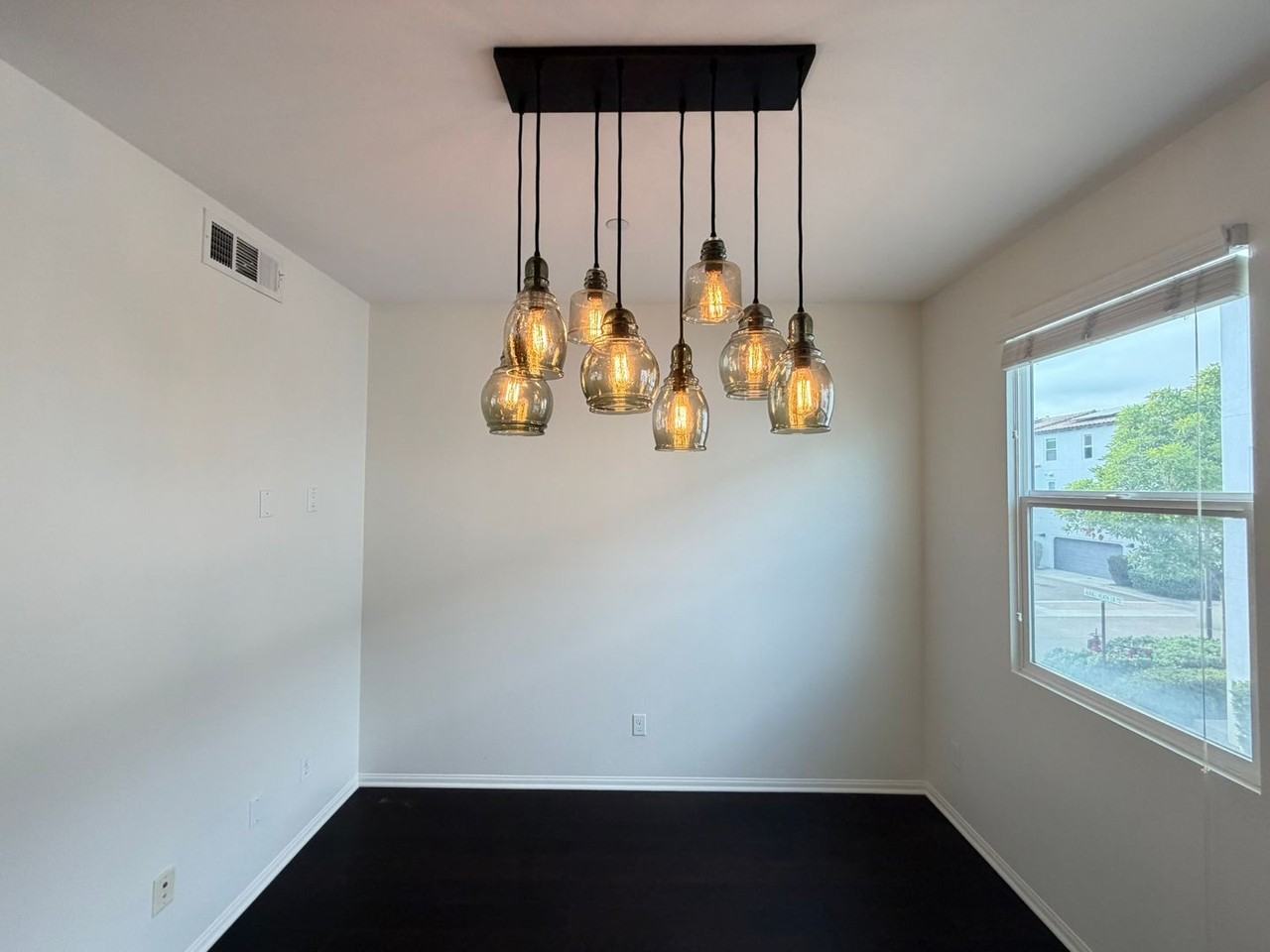 1865 Alkali Heath Ln - Photo 3 of 9