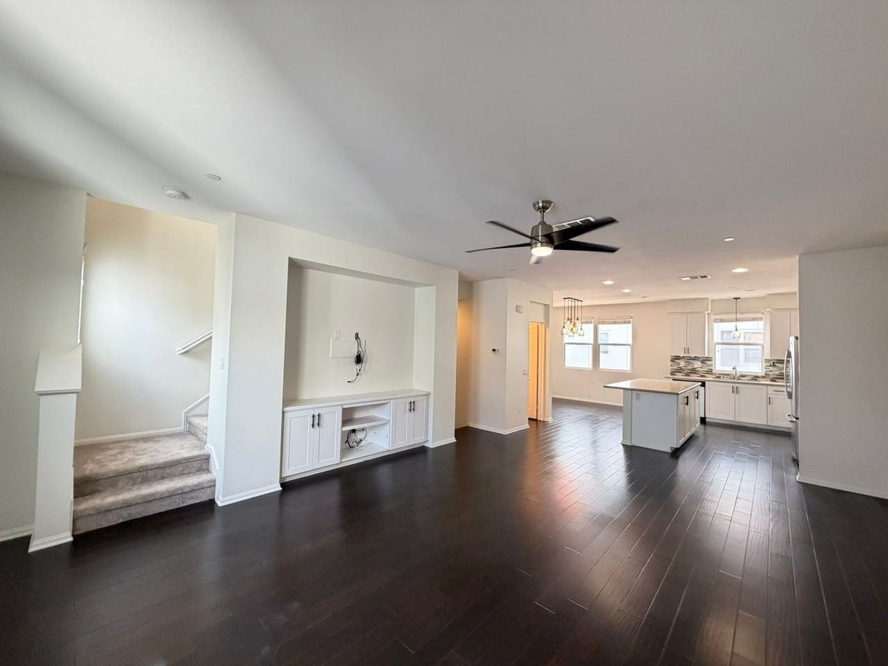 1865 Alkali Heath Ln - Photo 4 of 9
