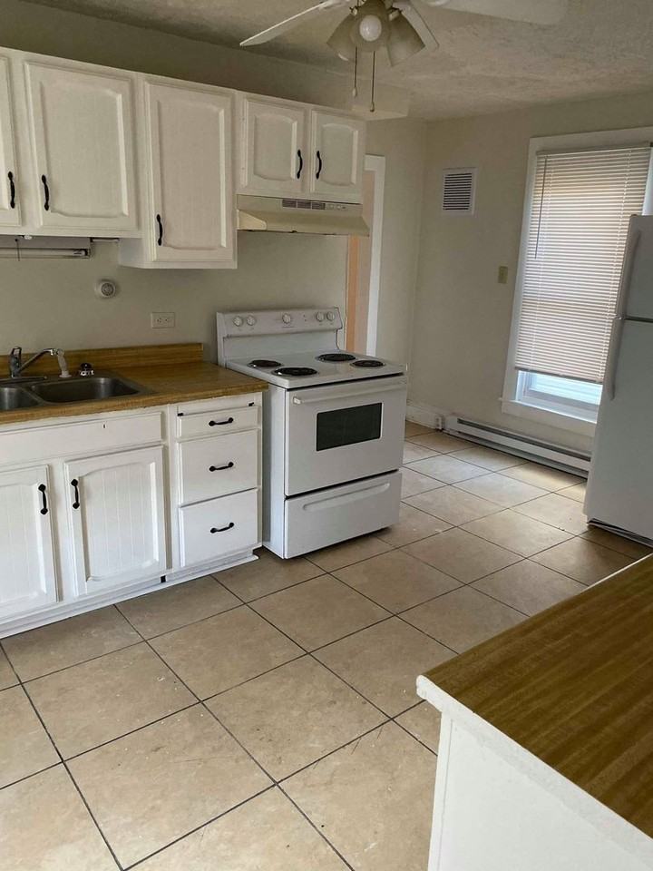 319 Boyd Ave - Photo 7 of 20