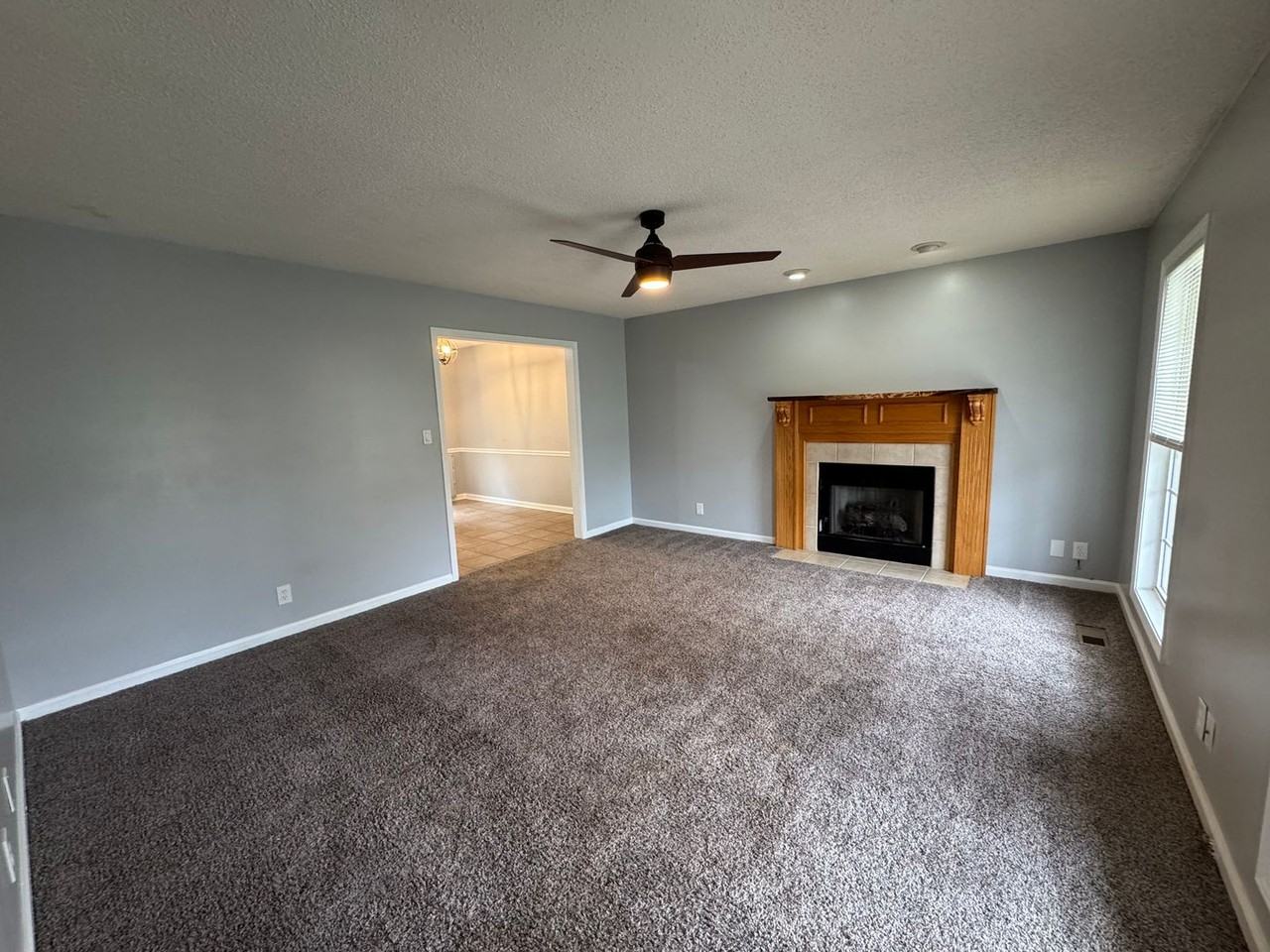 2587 Elkmont Dr - Photo 5 of 44
