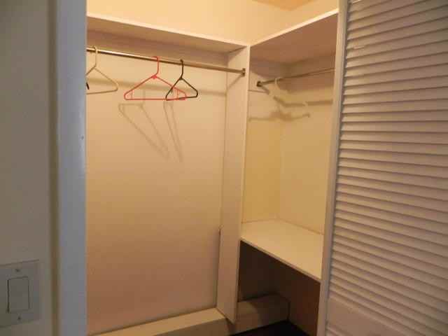 2650 Lake Shore Drive 2003 - Photo 2 of 5