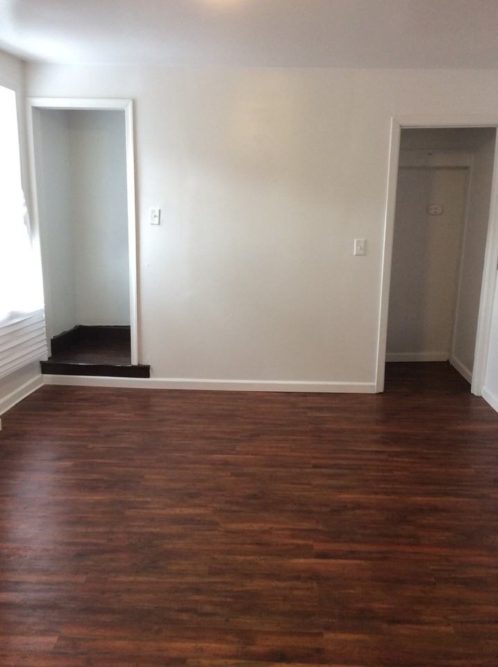 39 E Maple St - Photo 6 of 10