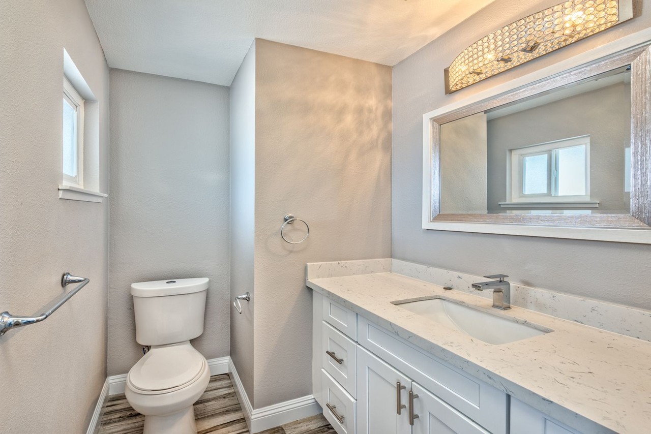 4421 Hillcrest Ave - Photo 7 of 15