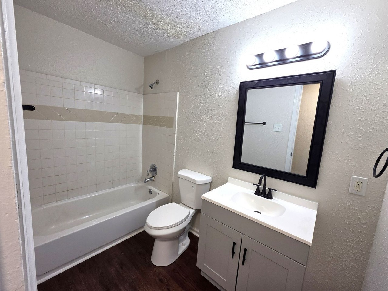 5201 Cinderella Rd - Photo 7 of 13