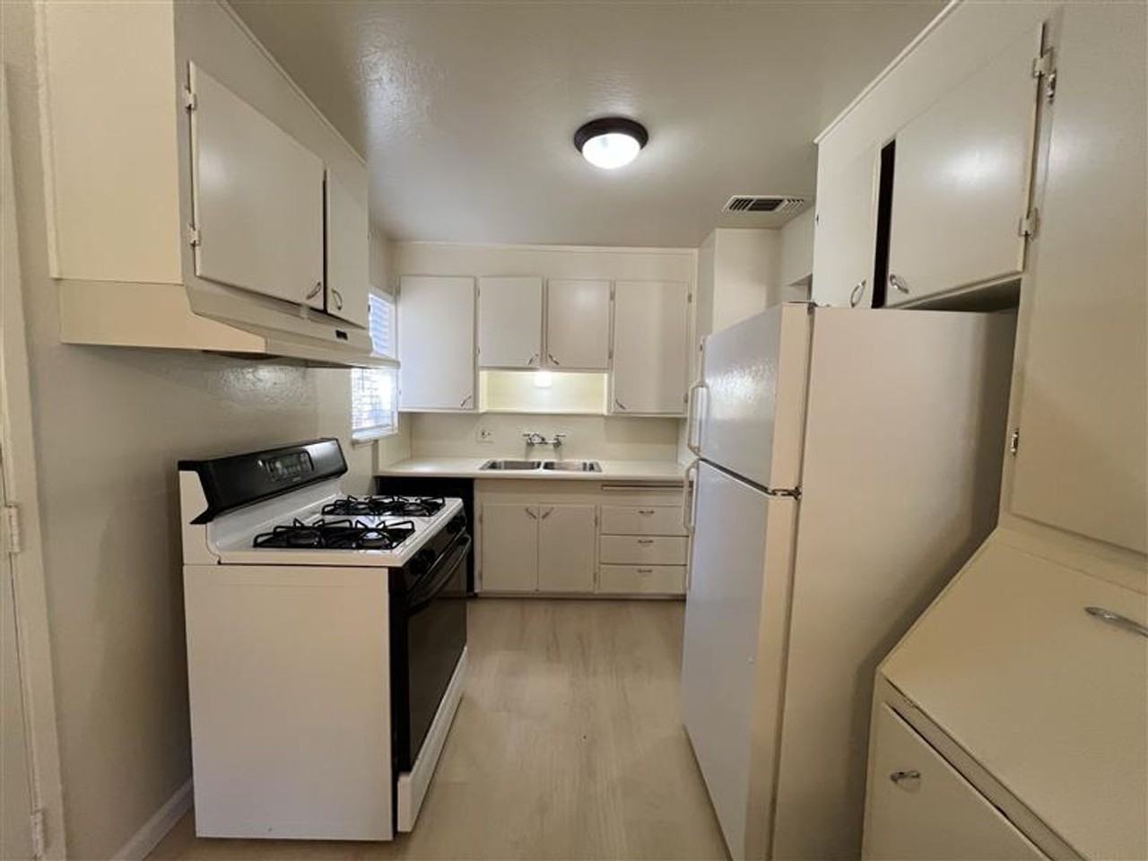 4741 San Juan Ave - Photo 2 of 10