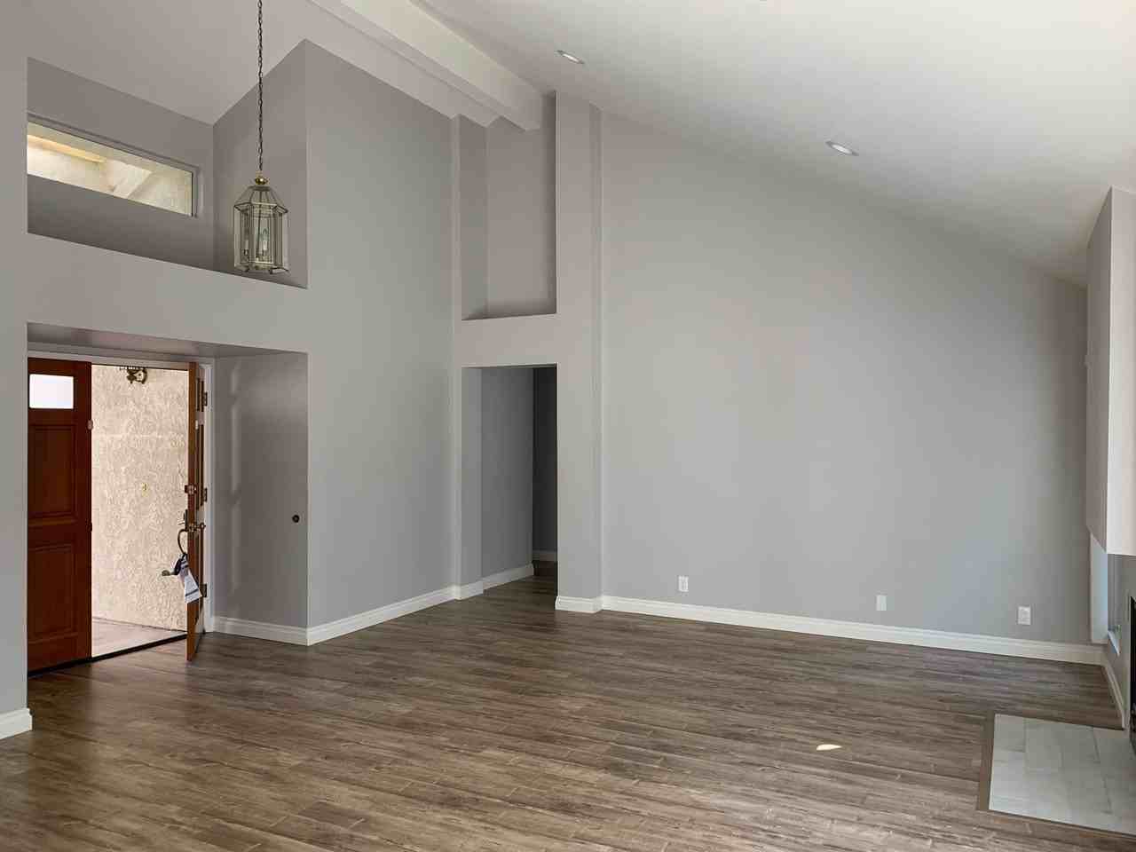 13742 Grand Isle Dr - Photo 3 of 19