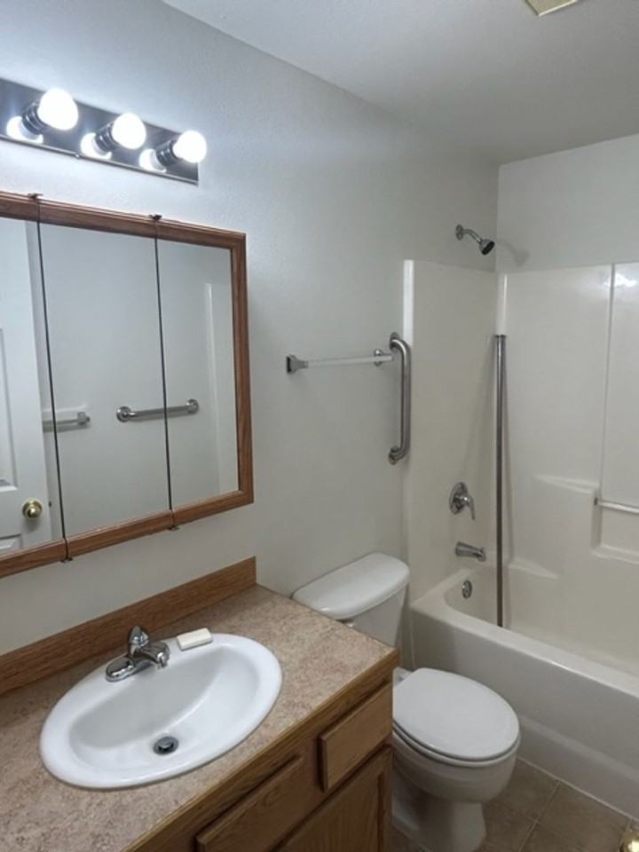 2103 Wilson Ct - Photo 5 of 10