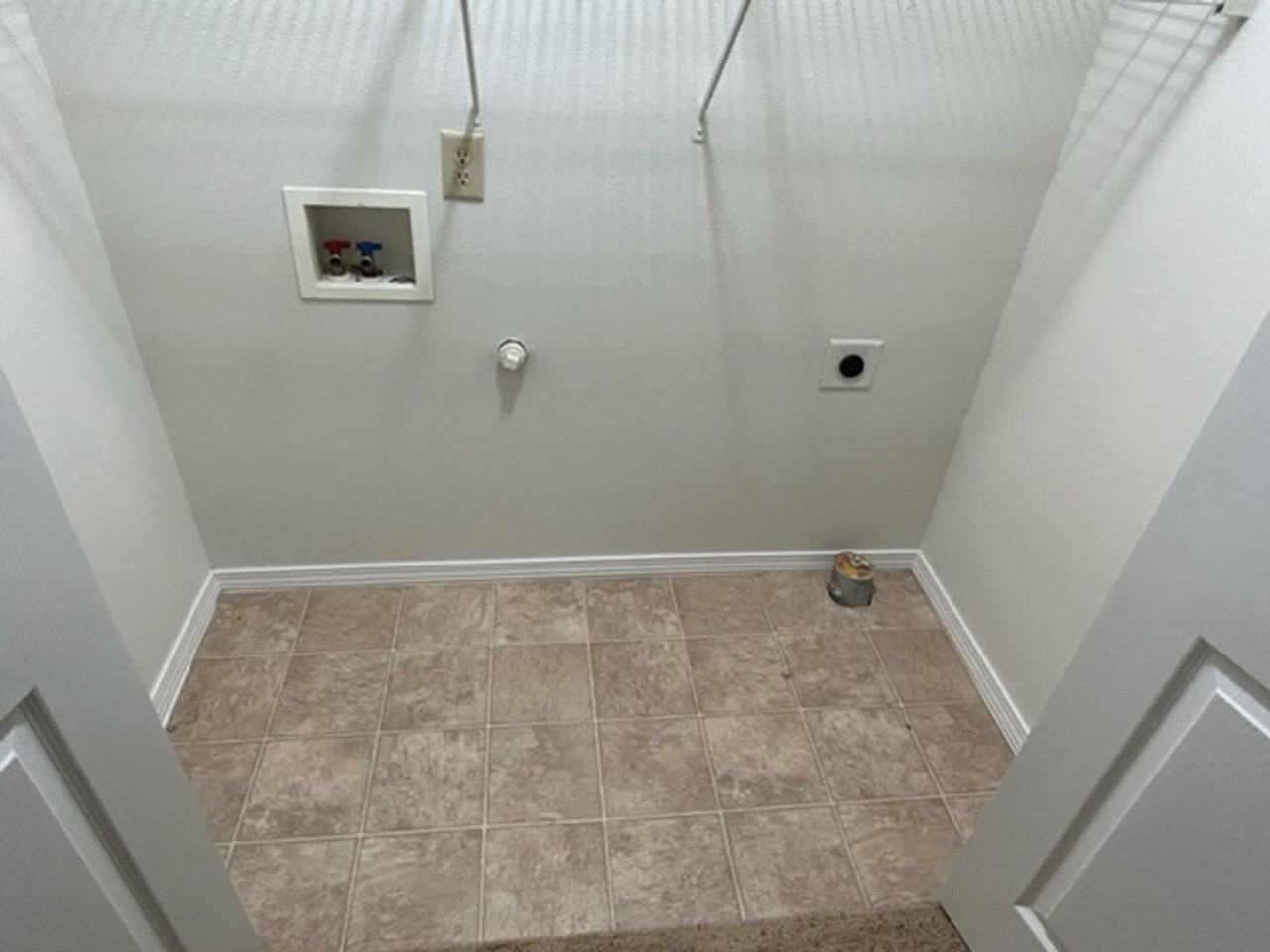 2103 Wilson Ct - Photo 7 of 10