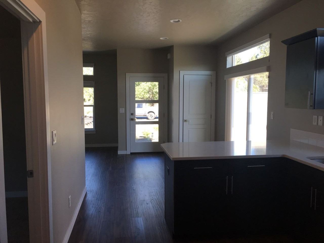 1542 Ne Butler Market Rd - Photo 5 of 5