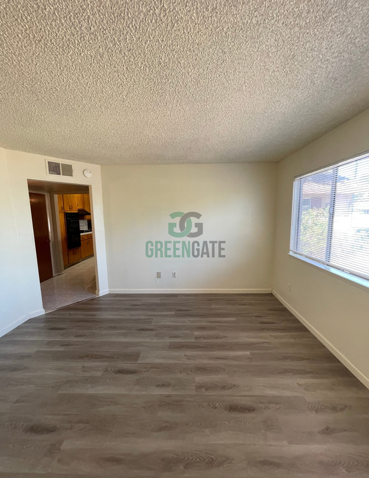 1708 Castilla Way - Photo 6 of 36