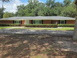 featured image of 25601 Laylaine Dr