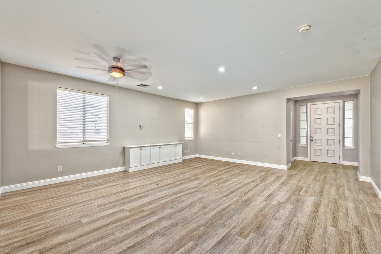 84 Milicity Rd - Photo 6 of 16