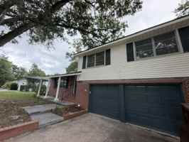 featured image of 1105 Timber Ln