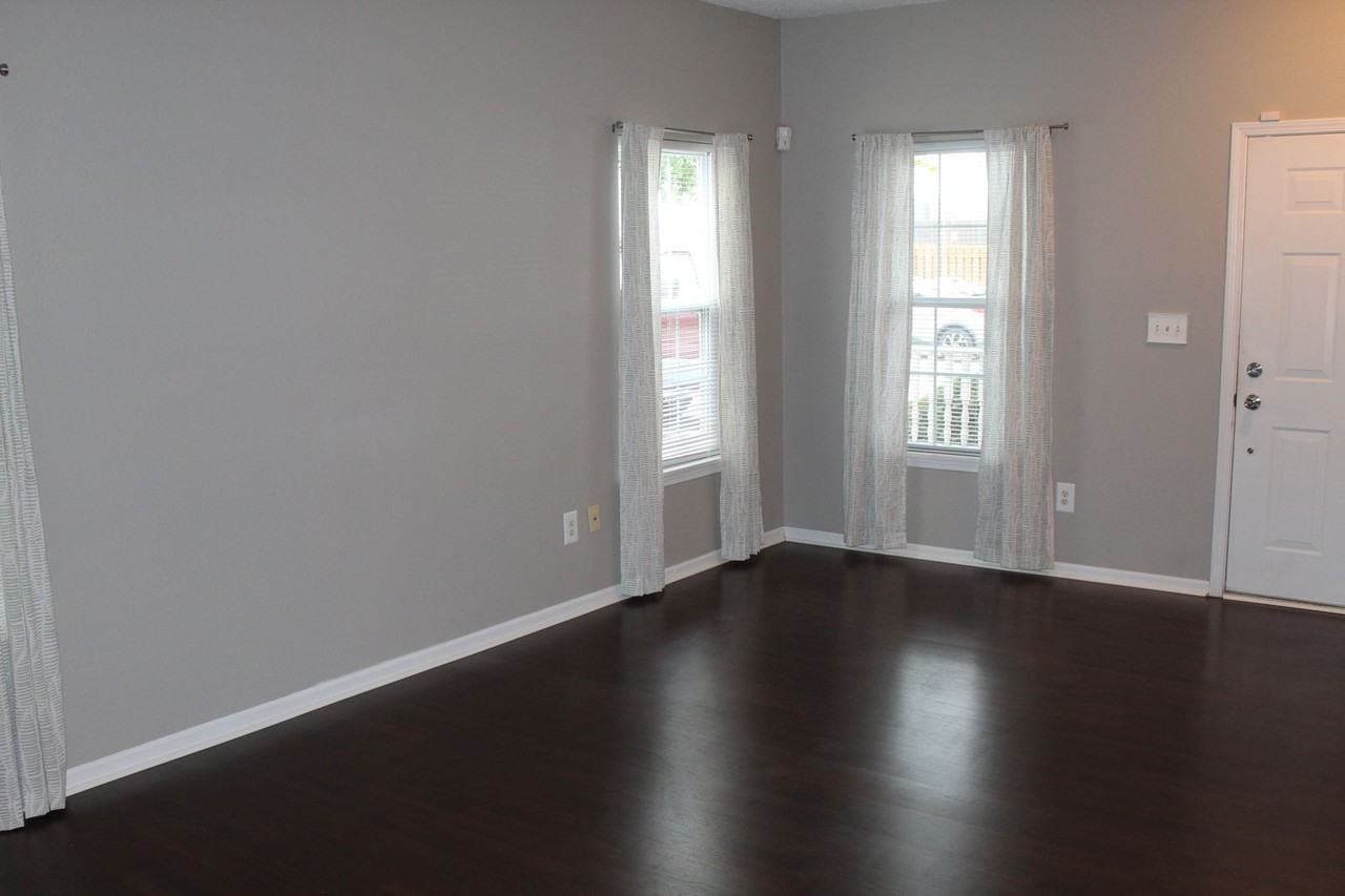 10181 Blue Sky Dr - Photo 5 of 11