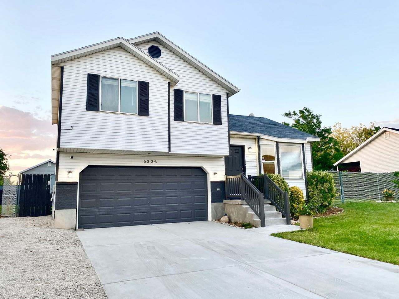 6238 W Contadora Dr - Photo 3 of 17