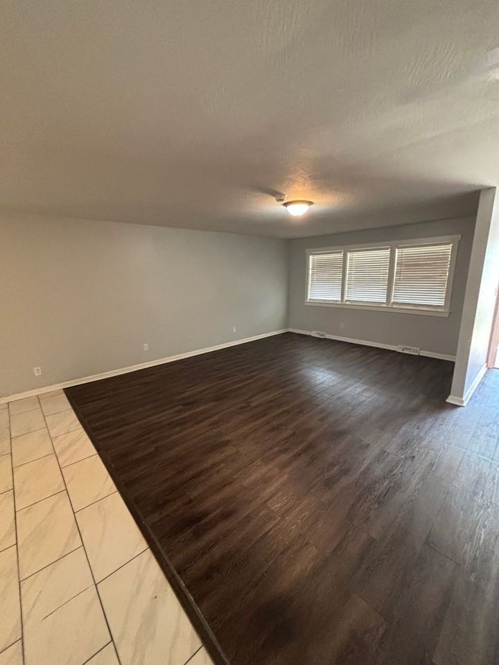 7033 W Farm Road 106 - Photo 6 of 18