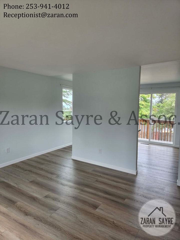 2018 S 281st St - Photo 4 of 26