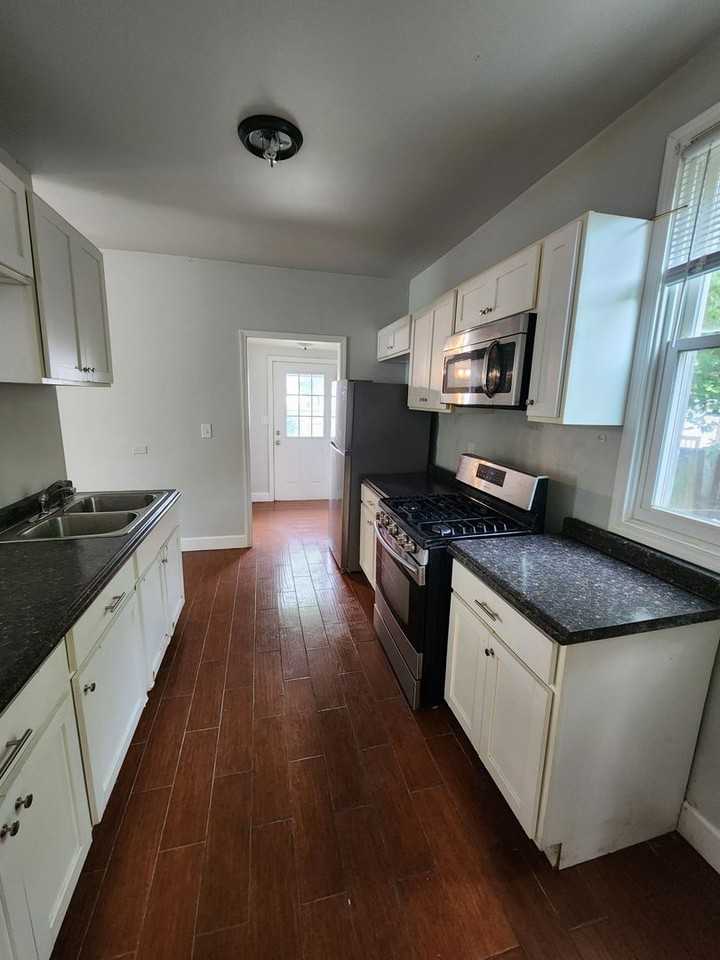 1177 26th Street A - Photo 5 of 14