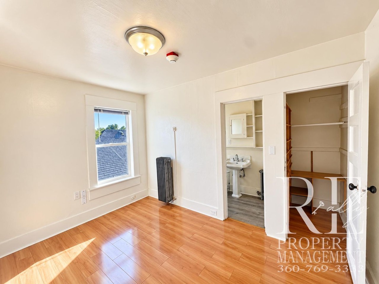 902 Pleasant Ave #2 - Photo 6 of 15