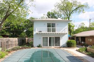featured image of 1010 W Live Oak St #B