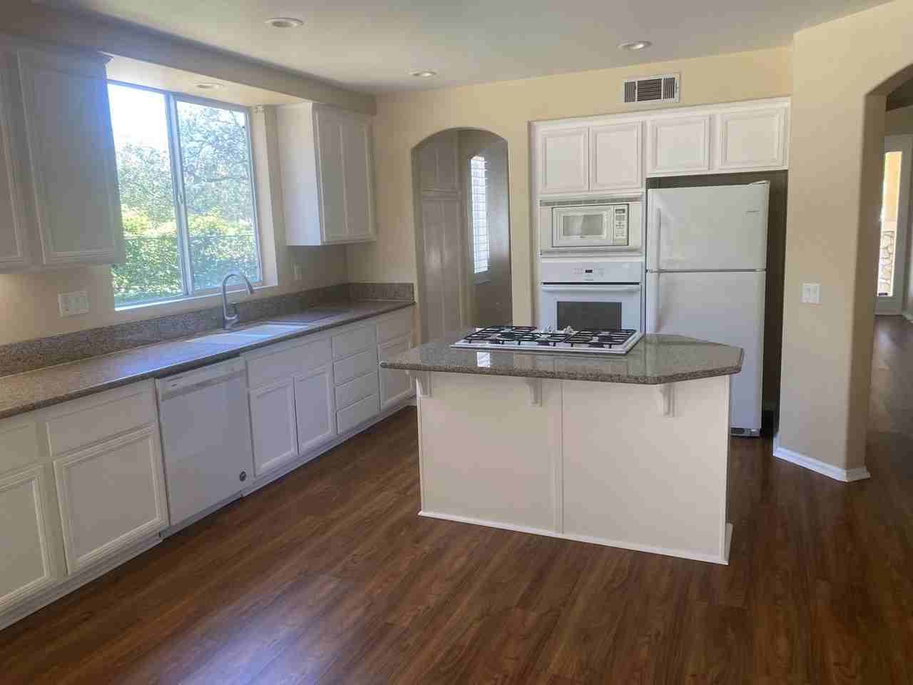 4555 Calle Norte - Photo 2 of 10
