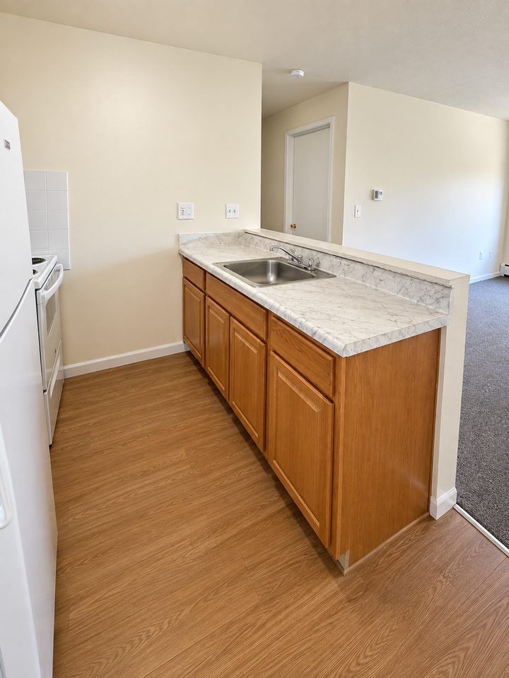 950 Asylum Ave - Photo 6 of 10