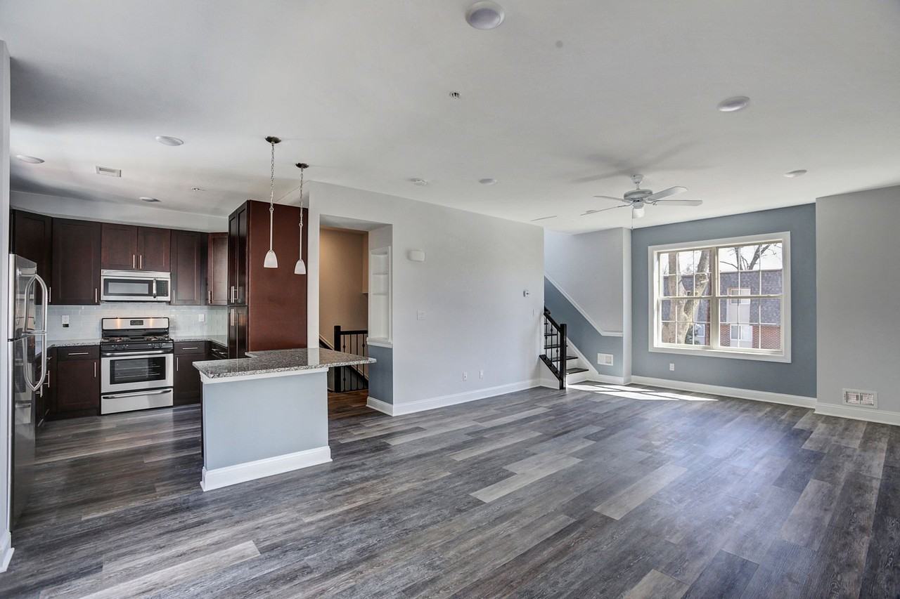 Gramercy Townhomes - Photo 6 of 32