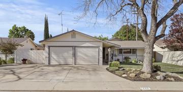 featured image of 1605 Jacquelyn Way
