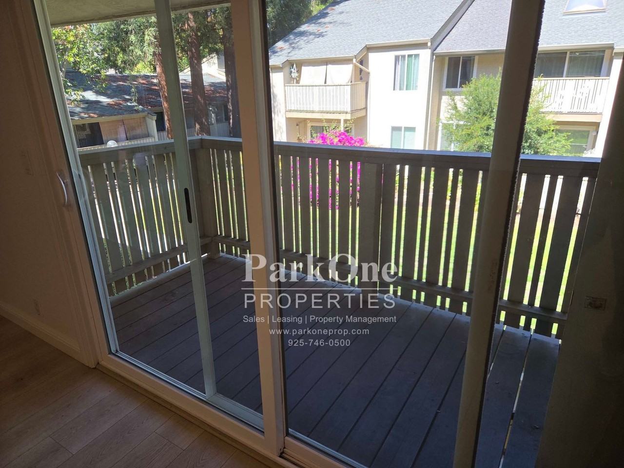 2700 Oak Rd - Photo 6 of 22