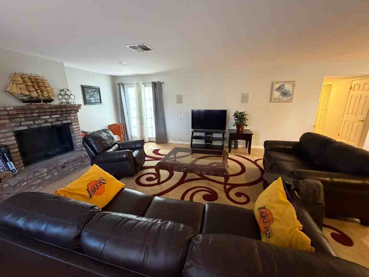 1798 Verano Cir - Photo 4 of 18