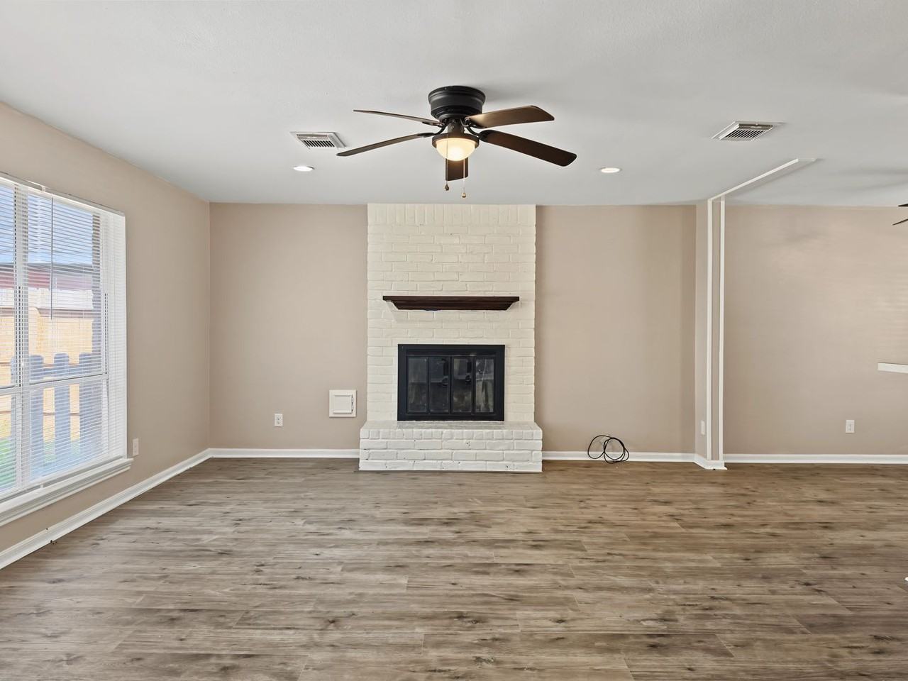 21638 Park Tree Ln - Photo 2 of 21