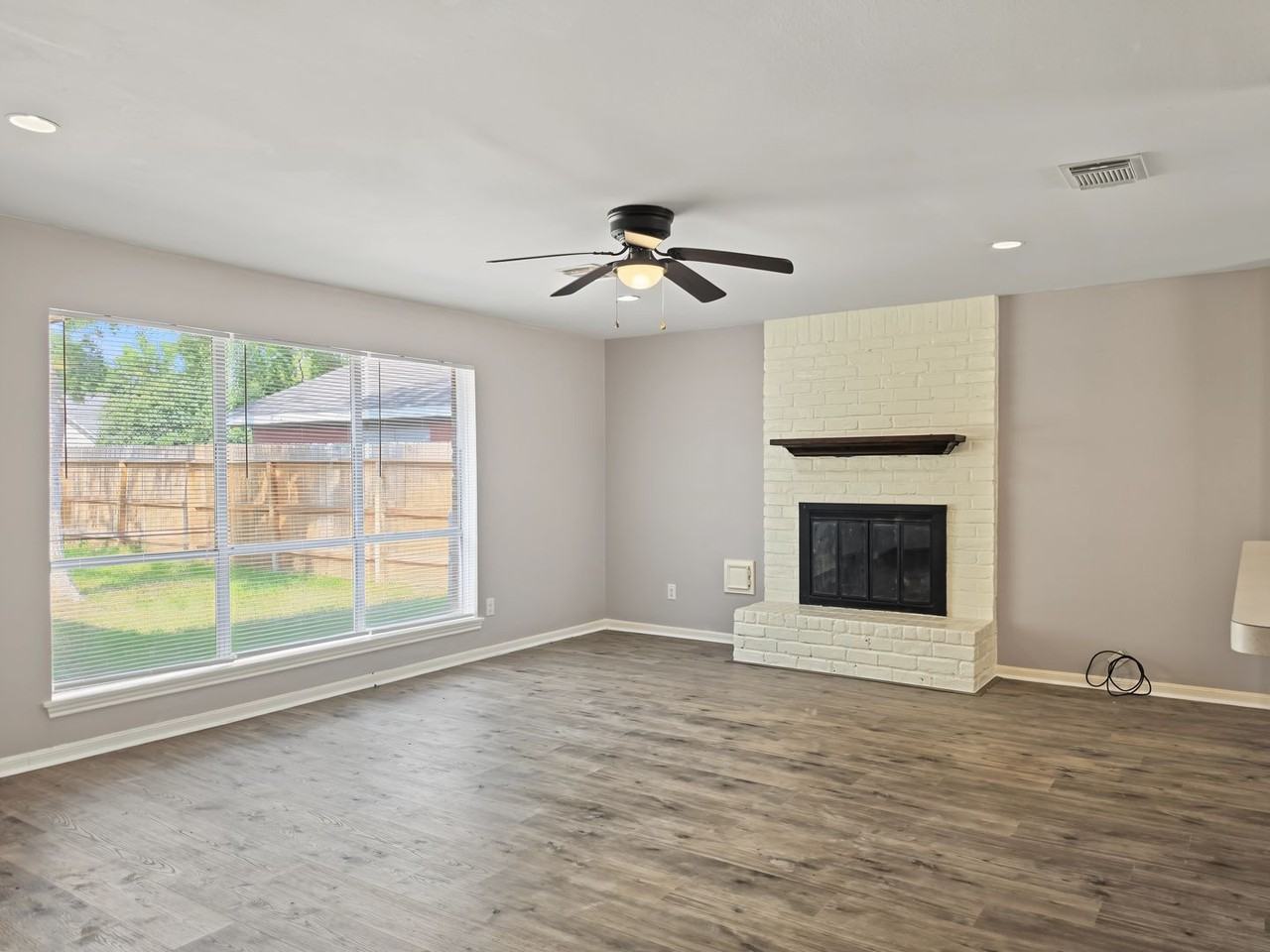 21638 Park Tree Ln - Photo 3 of 21