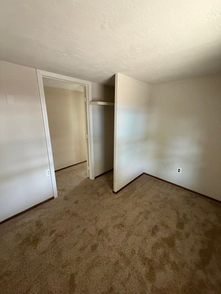1341 Quince St - Photo 7 of 12