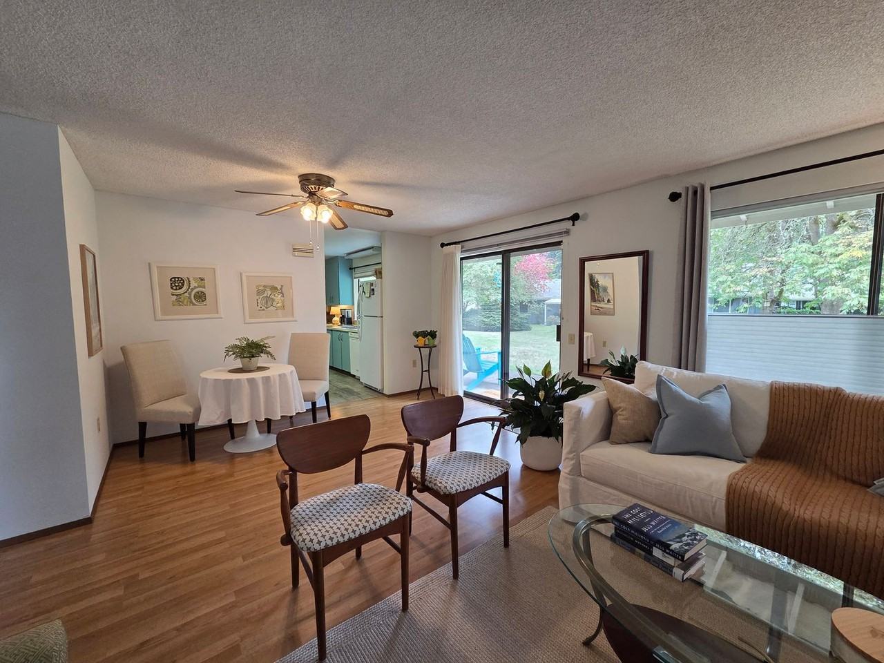 3300 Carpenter Rd Se #100 - Photo 4 of 30