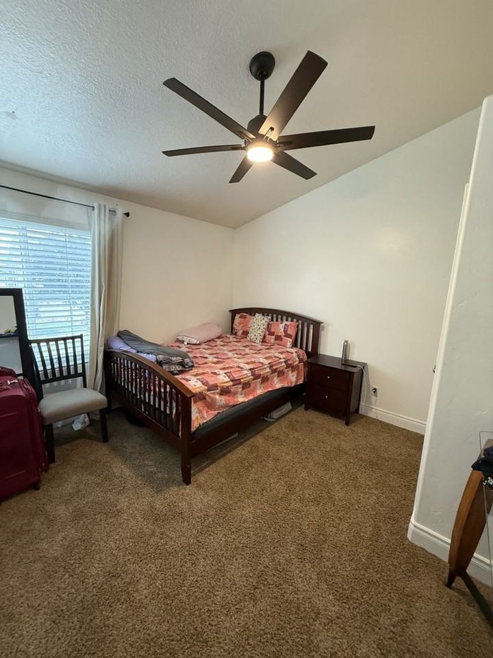 2962 E Somerset Dr - Photo 5 of 14
