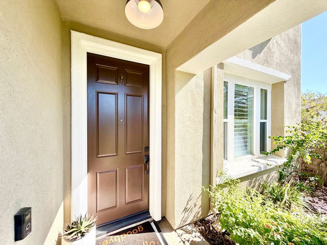 23557 Wickham Ln - Photo 5 of 50