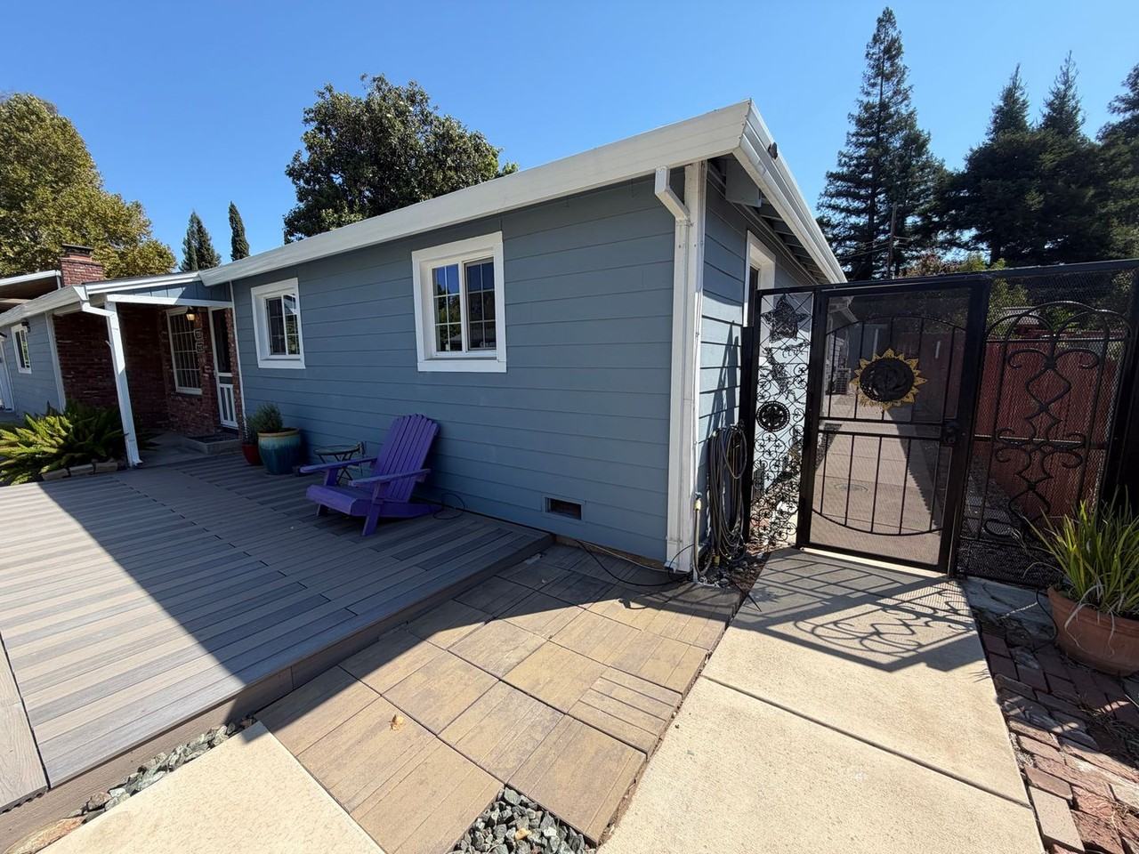 7210 Zelinda Dr - Photo 4 of 50