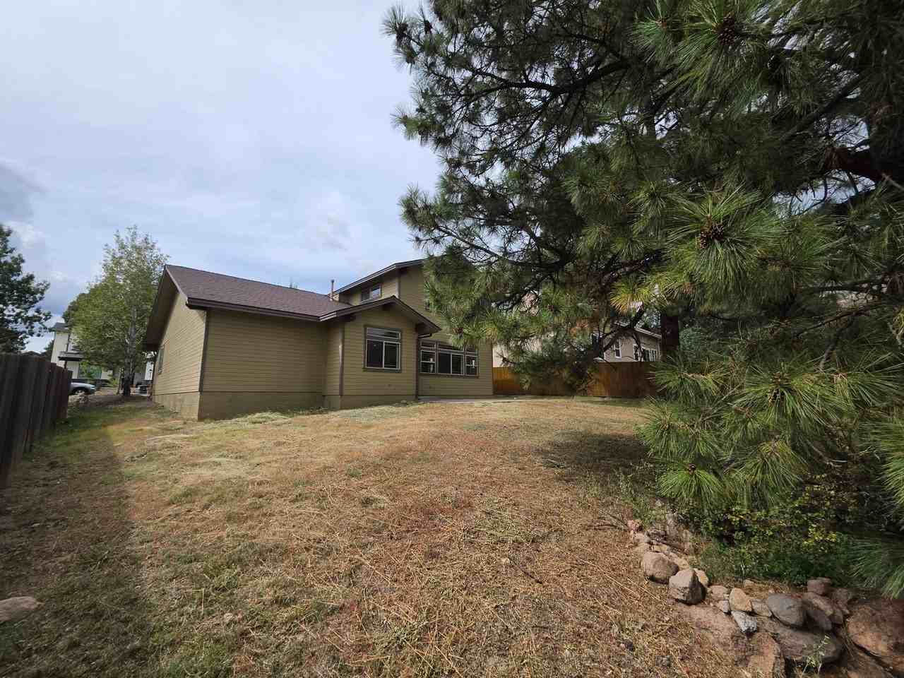 3722 Avocet Ave - Photo 5 of 32