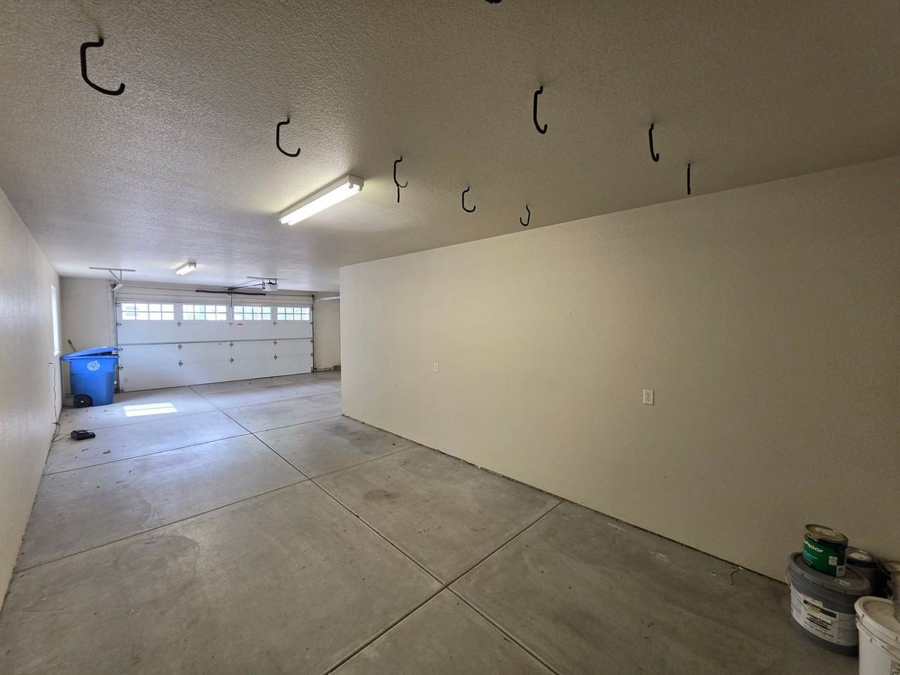 3722 Avocet Ave - Photo 7 of 32