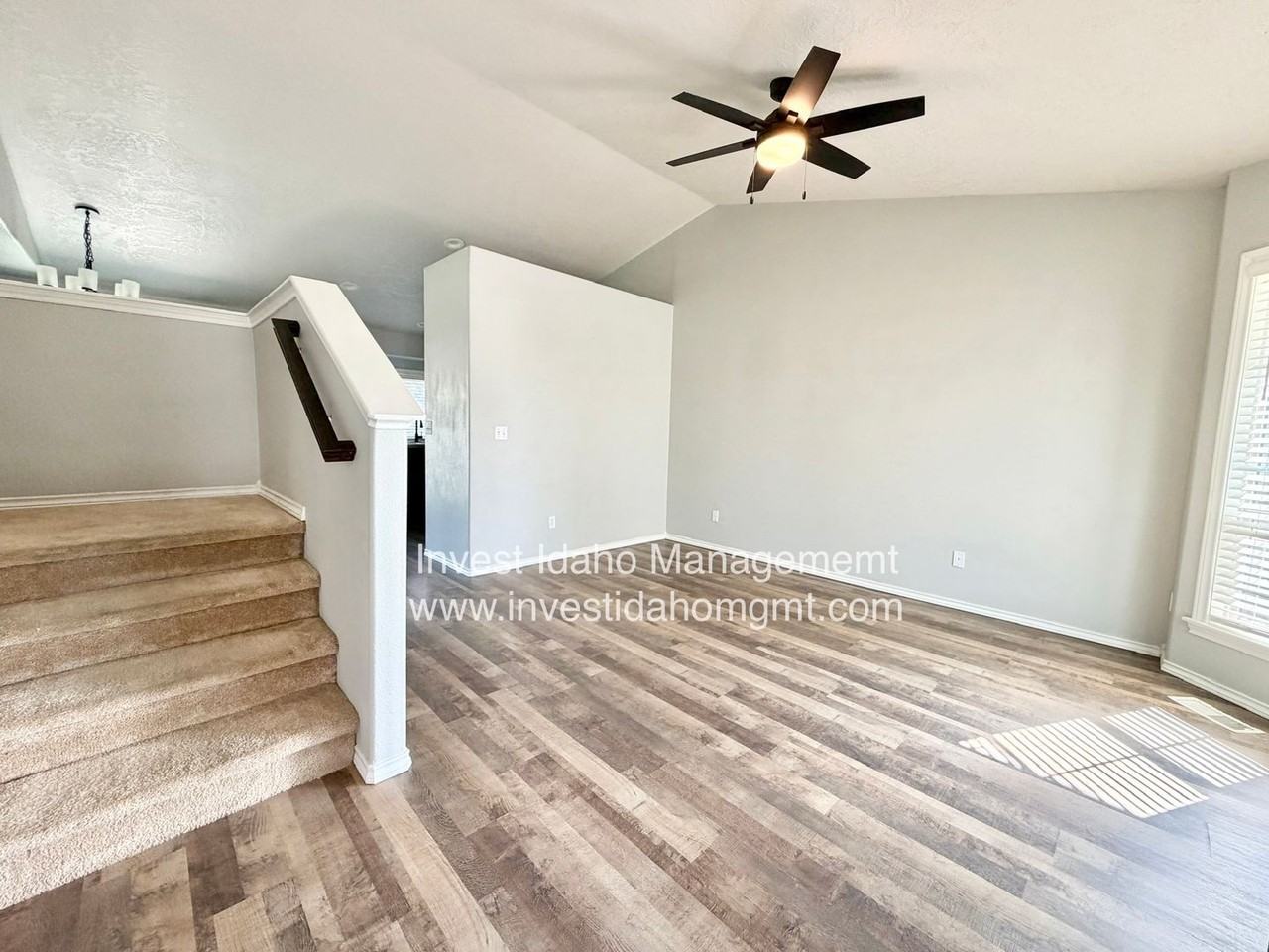 18146 Lantana Ave - Photo 2 of 31