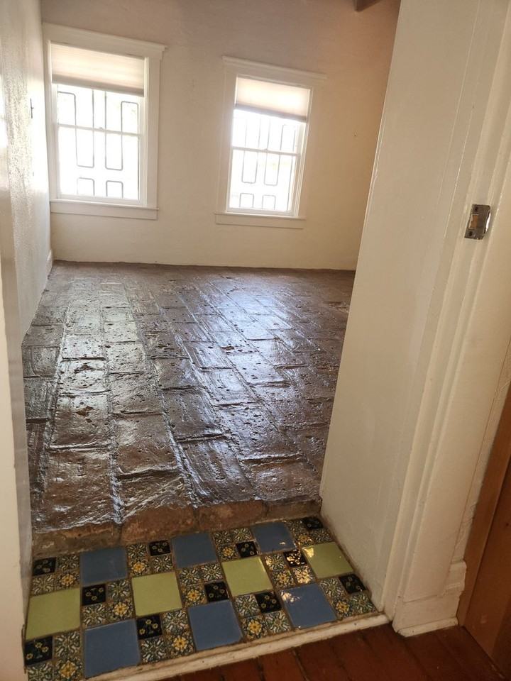 84 W Simpson St - Photo 6 of 18