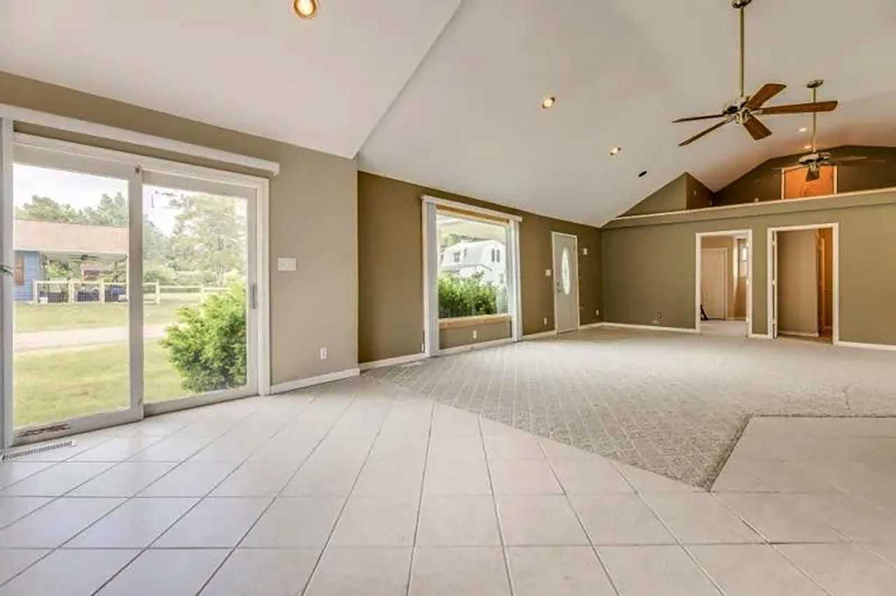 7313 Oak Rd - Photo 6 of 11
