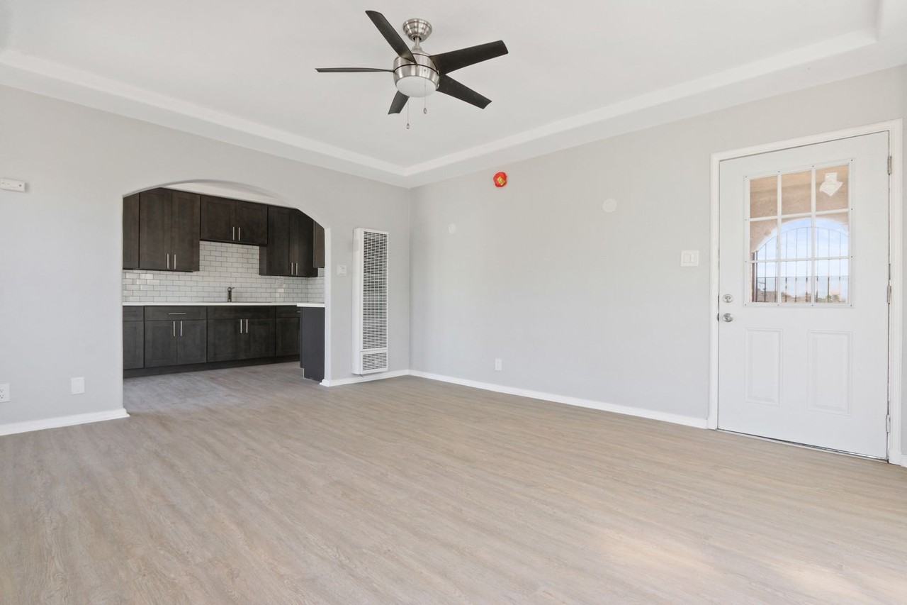 3338 City Terrace Dr - Photo 4 of 28
