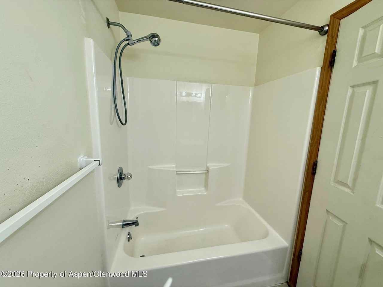 1333 E Victory Way - Photo 7 of 10