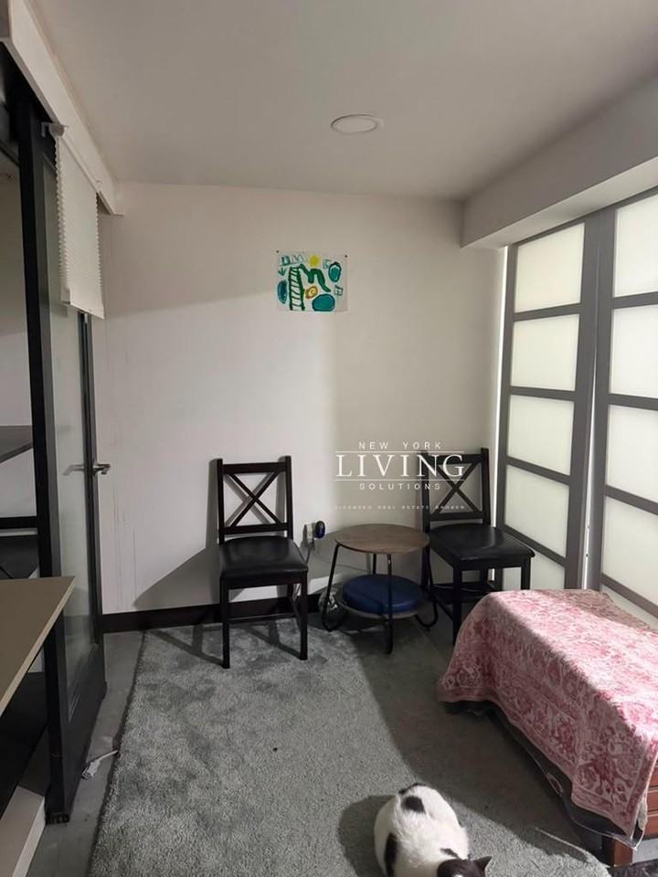 6818 Avenue L - Photo 2 of 8