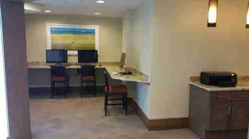 481 Main St - Photo 2 of 5