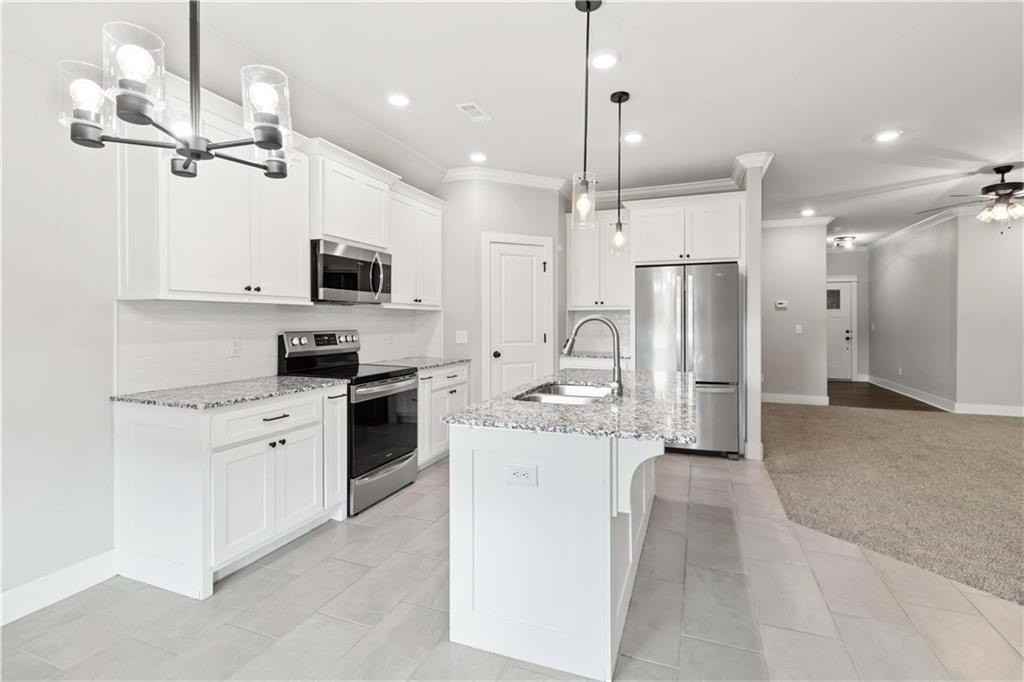 9 E Loveland Loop - Photo 5 of 22