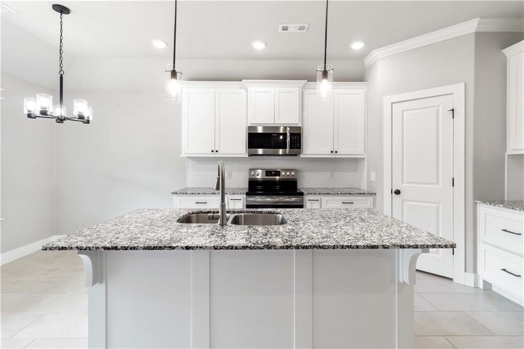 9 E Loveland Loop - Photo 6 of 22